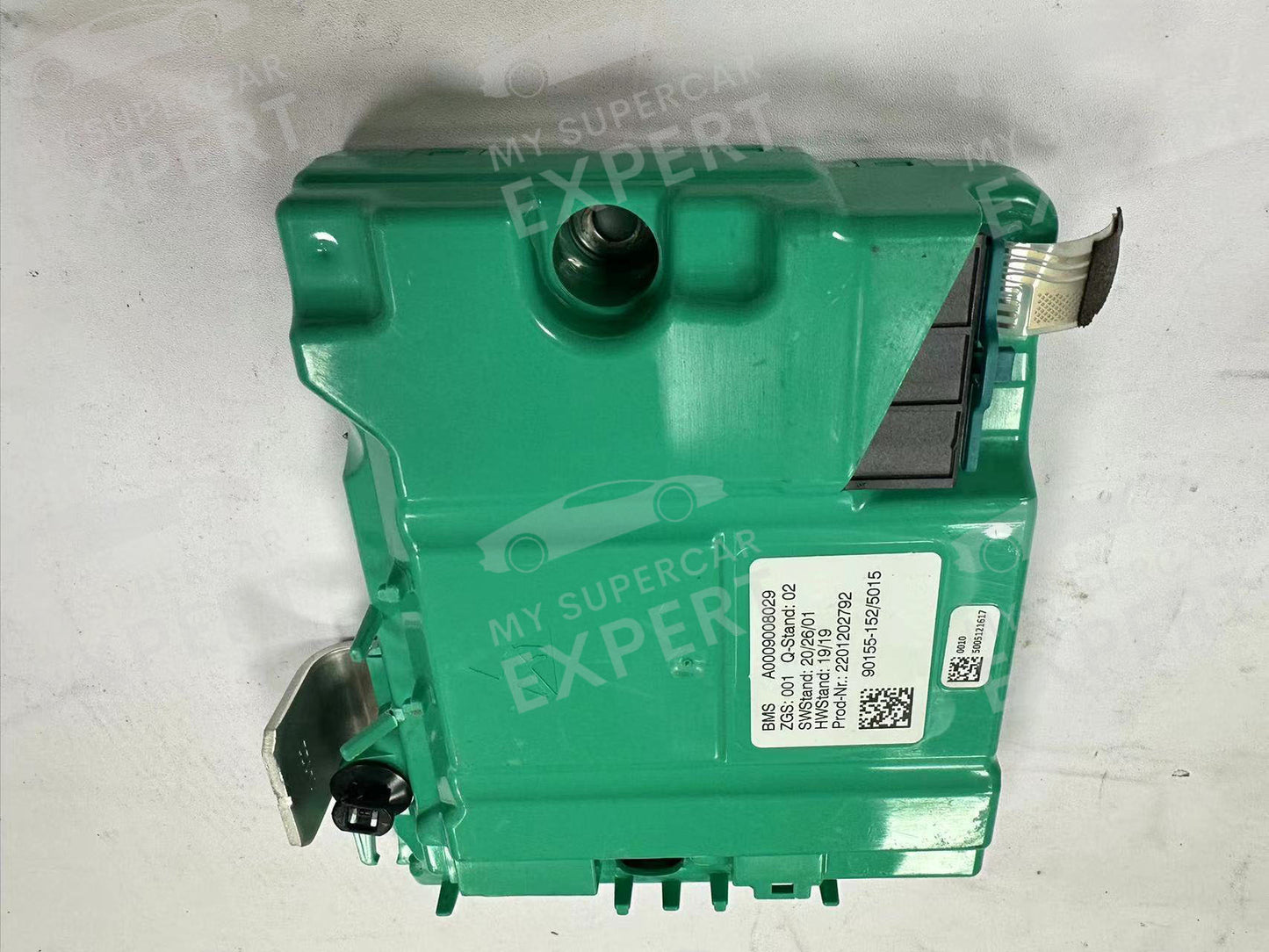 Mercedes-Benz Clase C (W206) A0009008029 Batería 48V BMS usada