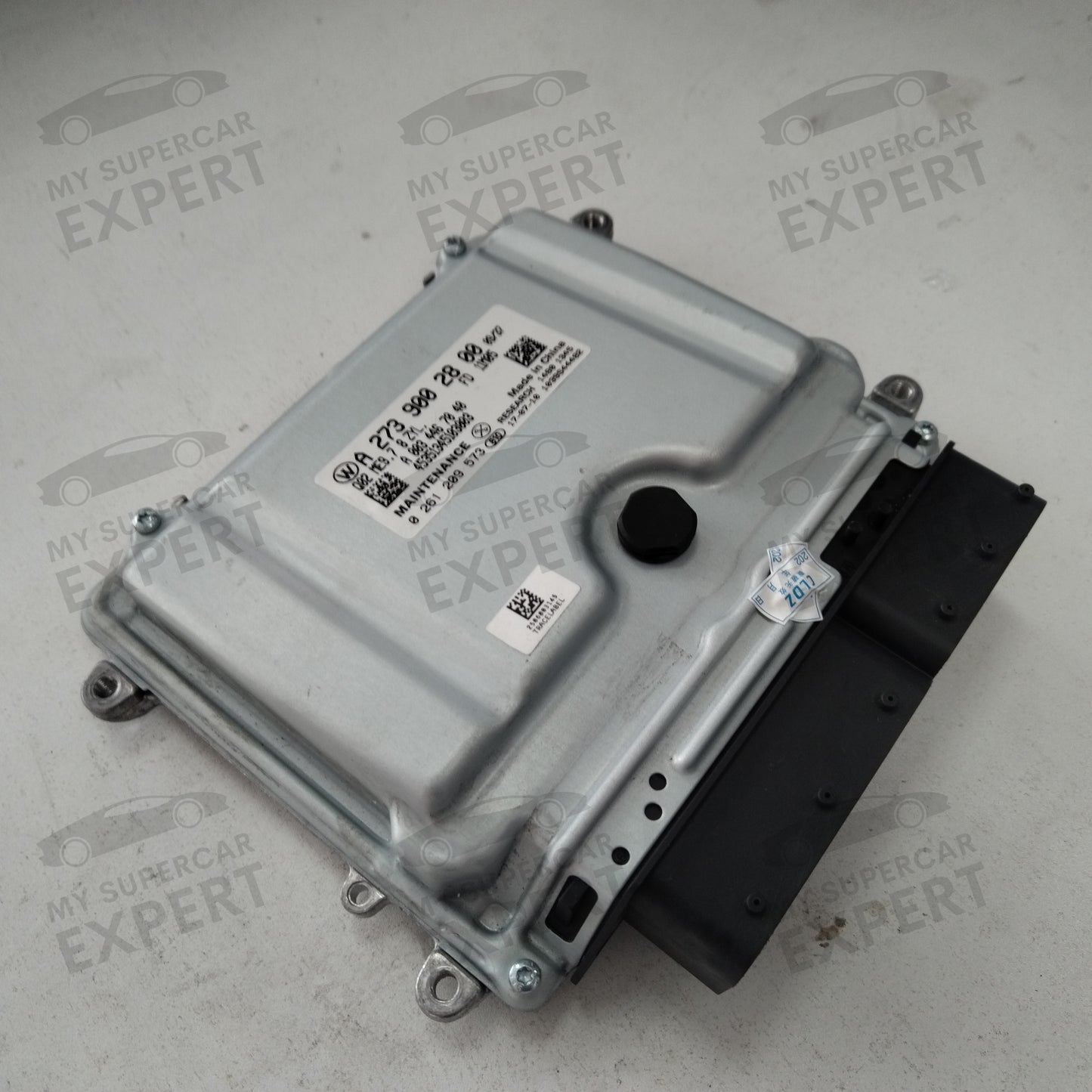Mercedes-Benz MB Engine Control Unit ECU Bosch ME9.7 8 cylinders A2739002800 aftermarket