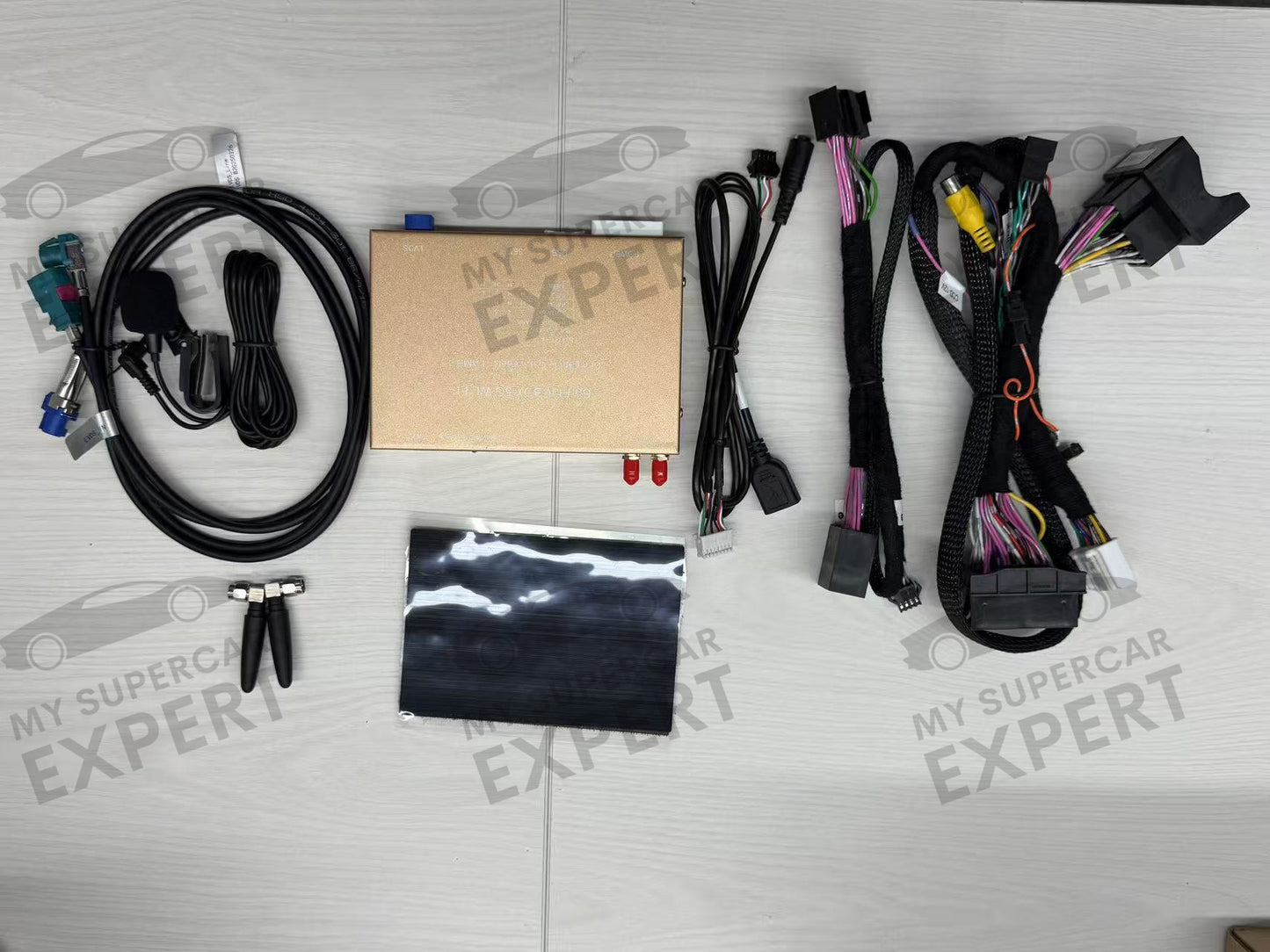 Bentley Continental GT Flying Spur 2011-2019 CarPlay/Android Auto Kit