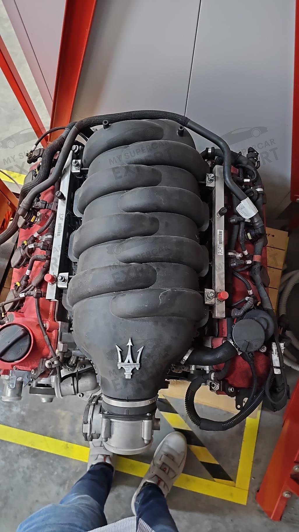 Maserati Granturismo F136YS Conjunto de motor V8 completo MY2018 739028000 Nuevo nunca usado