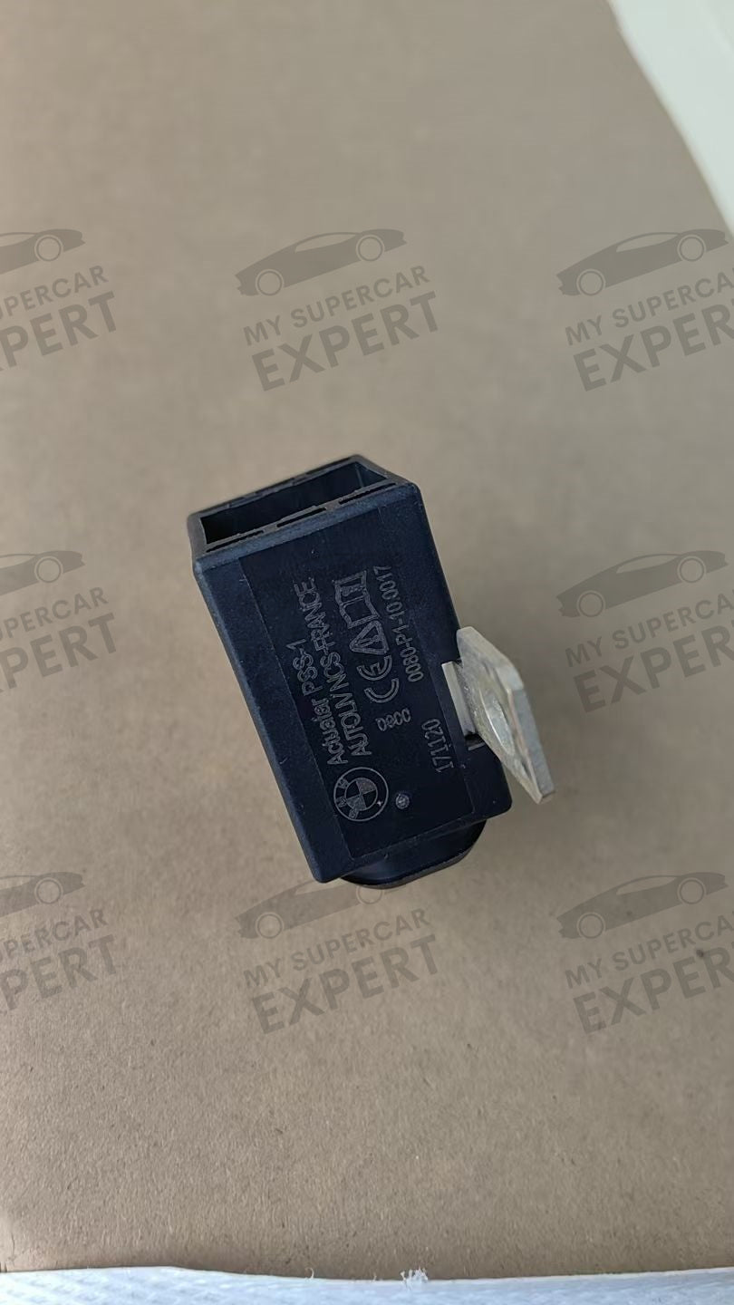 Fusible pirotécnico Tesla Model 3 Model Y usado