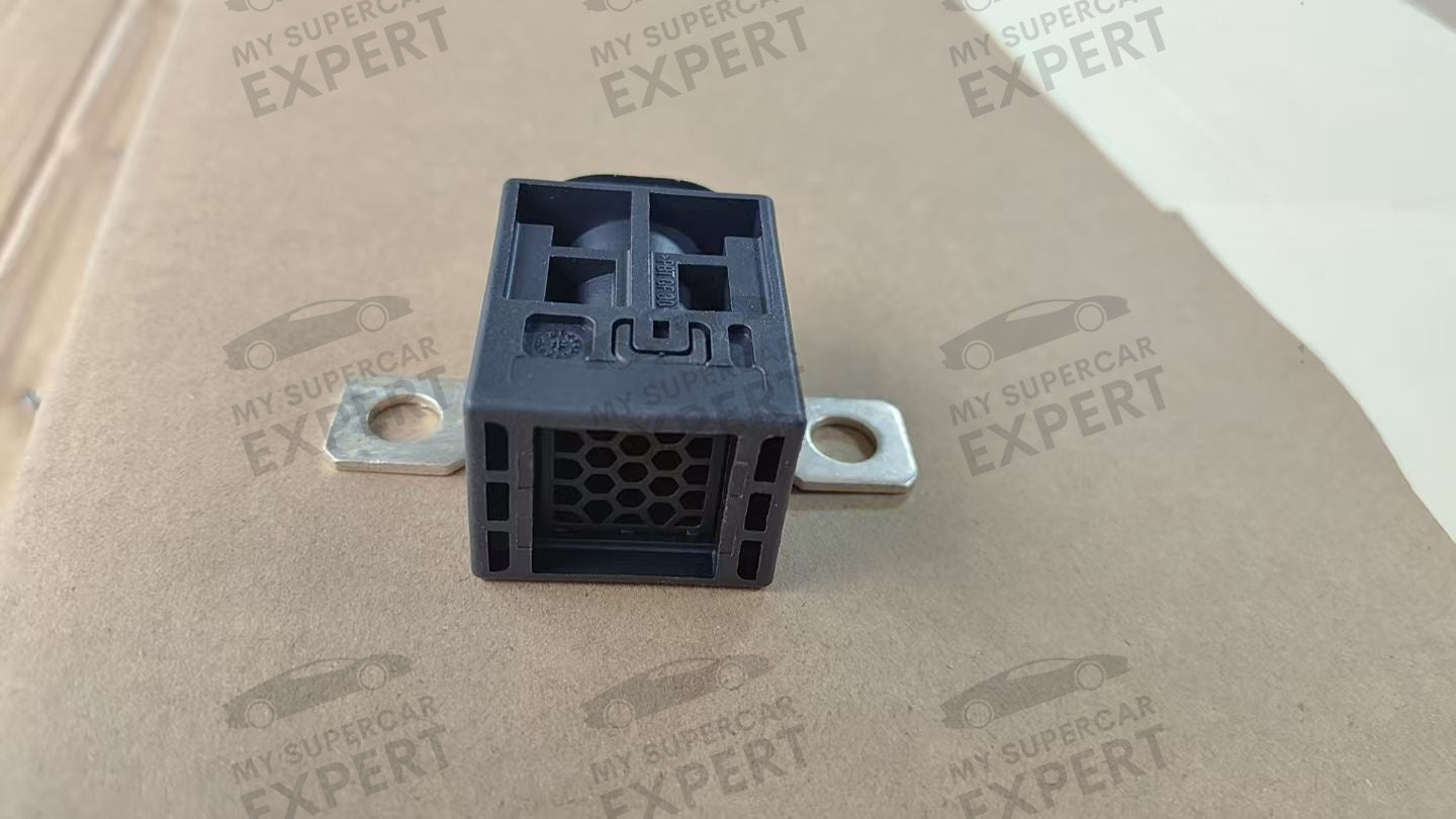 Fusible pirotécnico Tesla Model 3 Model Y usado