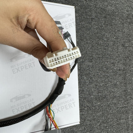 Ferrari 458 (F142) 488 (F142M) F12Berlinetta (F152) F8 (F142MFL) 812 Superfast (F152M) GTC4Lusso (F151M) Portofino (F164) California T (F149M) Roma (F169) SF90 (F173) 2009-2023 FRI Carplay Add Carplay/HiCar Kit