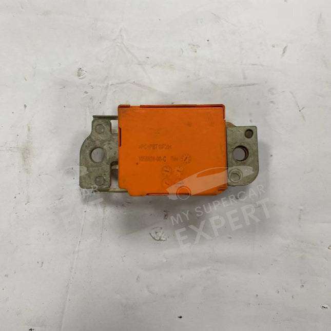 Tesla Model S Model X Pyro Fuse 1077177-00-B used