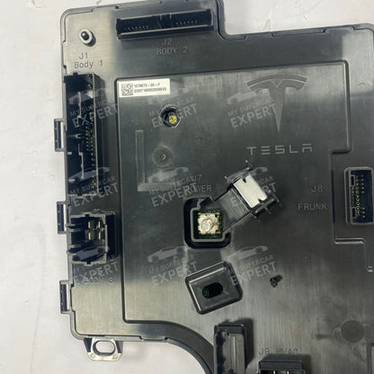 Модуль контроллера низкого напряжения Tesla Model 3 Model Y, левый блок 1078673-00-F, новый