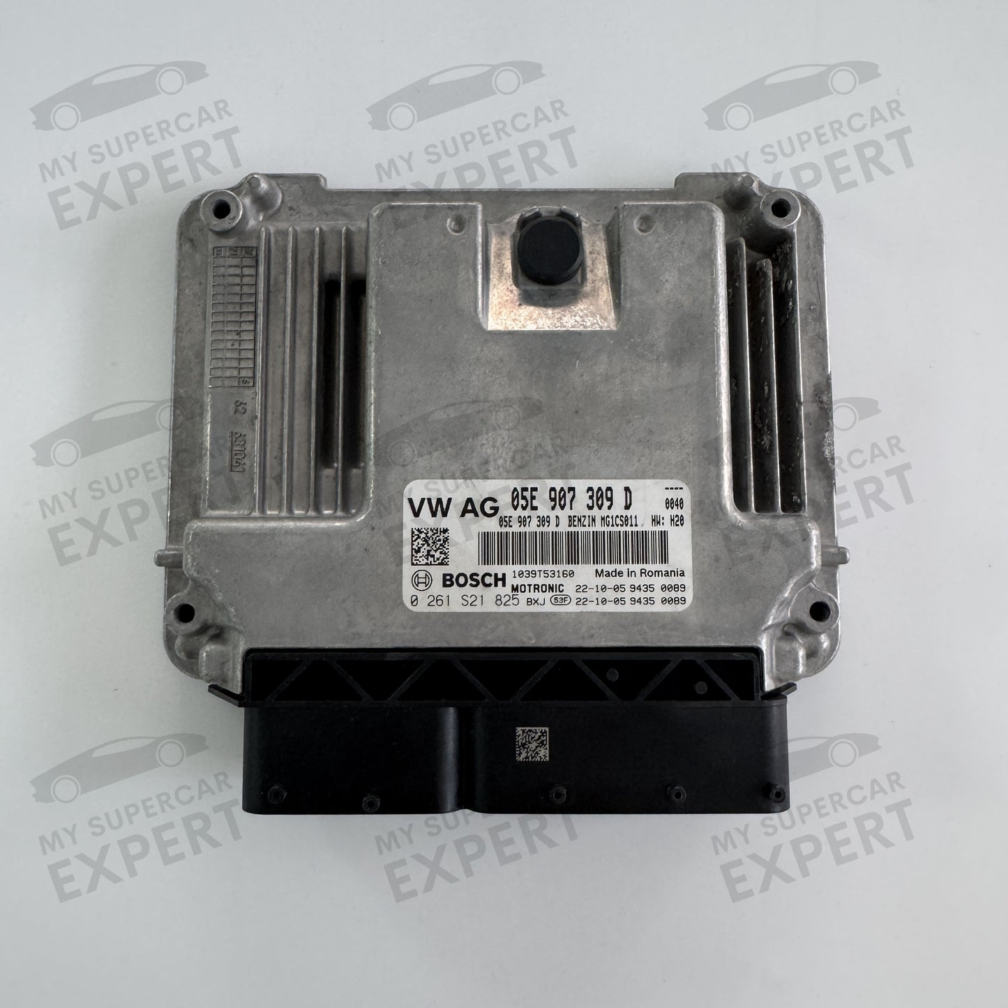 Volkswagen VW Golf (Mk8) 2020-2024 Engine Control Unit ECU Bosch MG1CS011 05E907309D 0261S21825 used