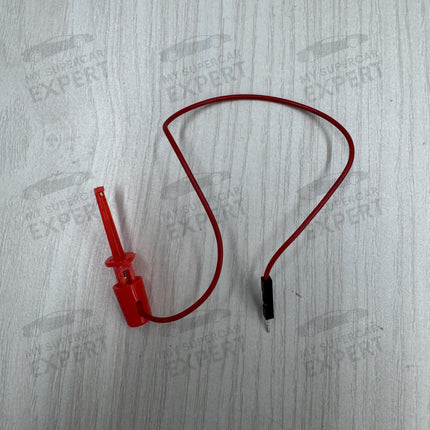 Basic portable chip detector transistor tester FNIRSI LCR-P1 for beginners in electronic repair