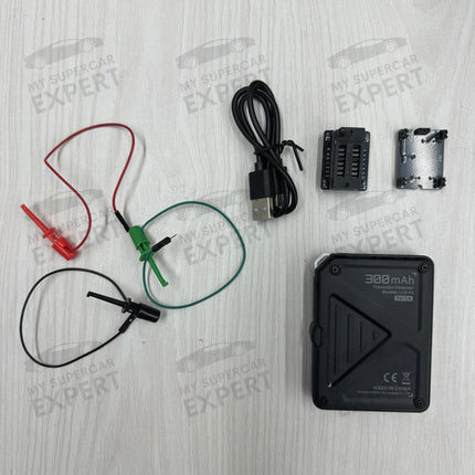 Basic portable chip detector transistor tester FNIRSI LCR-P1 for beginners in electronic repair