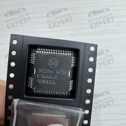 New Bosch 30554 QFP-64 power driver chip commonly used on Bosch ME9.7 and other ECUs