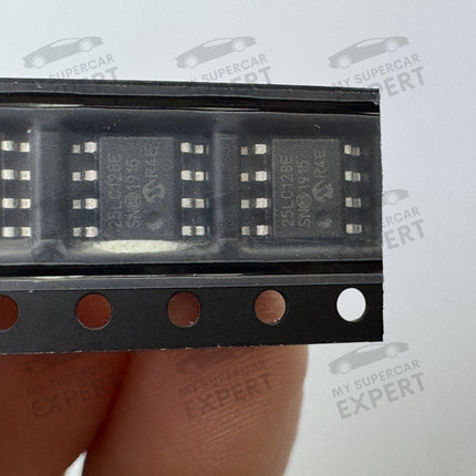 Новая микросхема EEPROM ST 25LC128 с 8 контактами, обычно используемая в ЭБУ