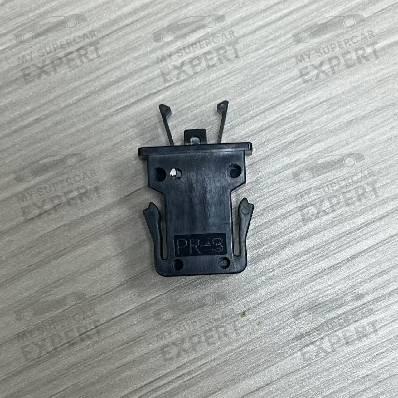 McLaren 650S MP4-12C 570S 625C 675LT 540C 570GT 600LT 620R Fuel Filler Latch 11A4829CP 2011-2021 Aftermarket