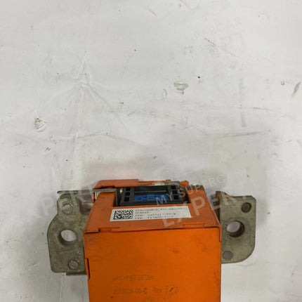 Пиропредохранитель Tesla Model S Model X 1077177-00-B б/у