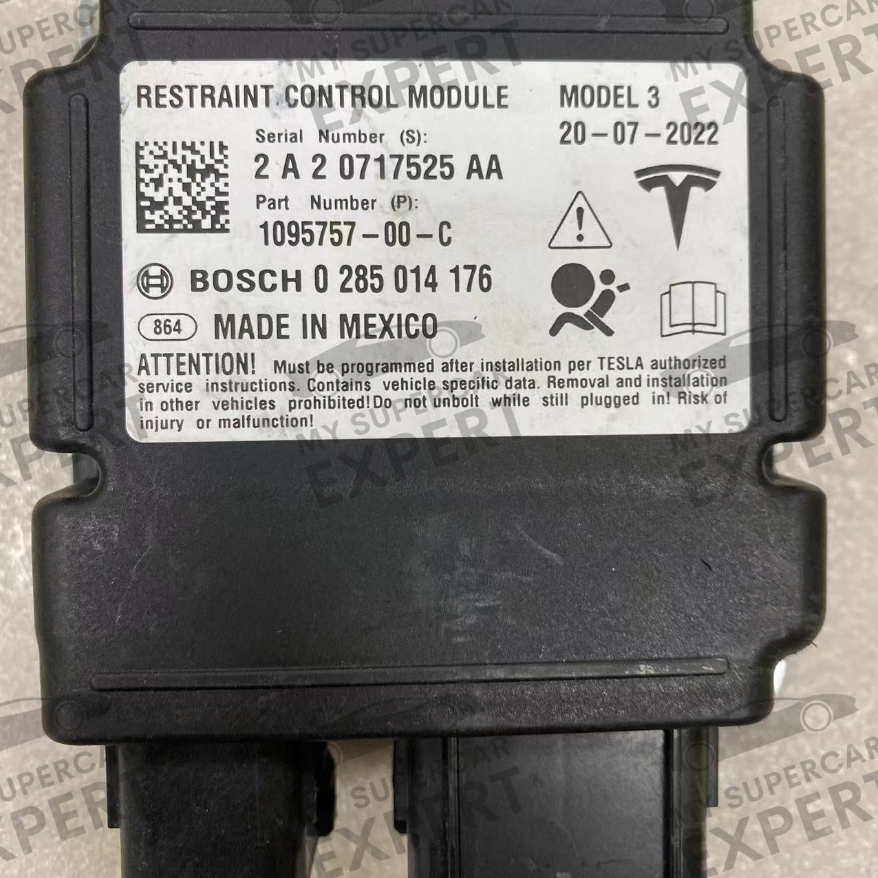 Tesla Model 3 Airbag Control Unit Bosch 0285014176 1095757-00-C used
