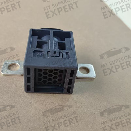 BMW 7 Series (G11/G12) 5 Series (G30/G31/G32/G38) Rolls-Royce Phantom (RR11/RR12) Cullinan(RR31) 12V Battery Pyro Fuse aftermarket